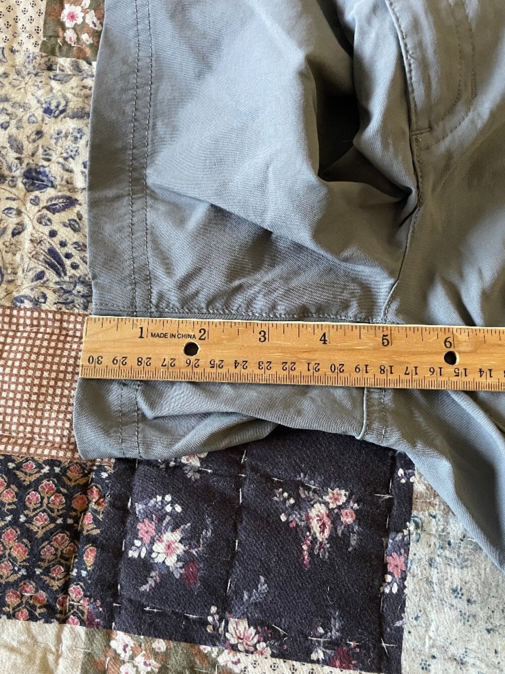 Womens Eddie Bauer Shorts - Picture 4 of 4